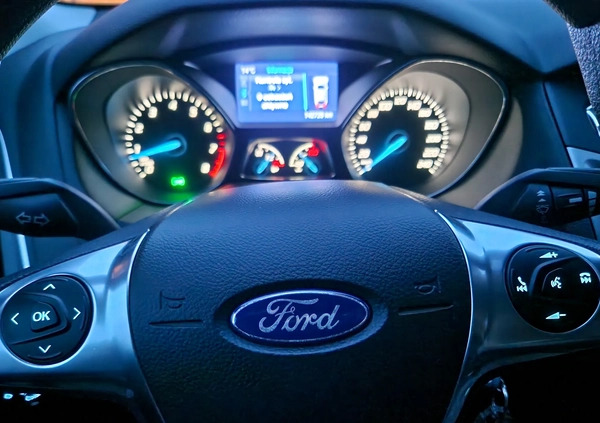 Ford Focus cena 24500 przebieg: 143500, rok produkcji 2012 z Grudziądz małe 137